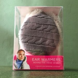 NWT Beautiful Degrees by 180º Ear Warmers!